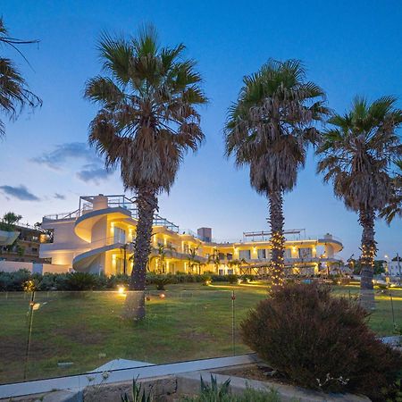 Jonium Hotel - Amazing Sea View And Swimming Pool Pulsano Luaran gambar