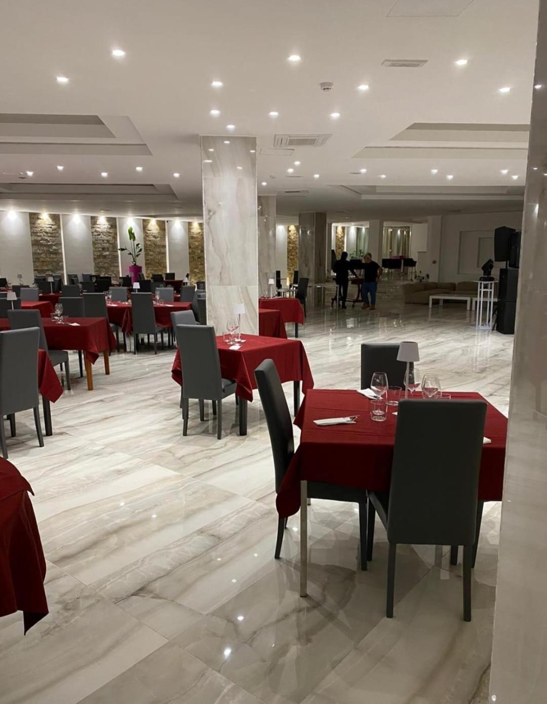Jonium Hotel - Amazing Sea View And Swimming Pool Pulsano Luaran gambar