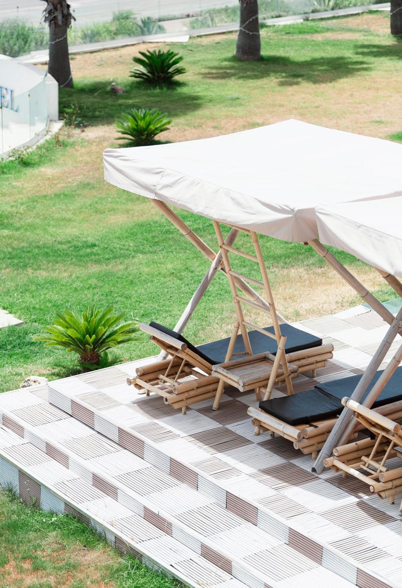 Jonium Hotel - Amazing Sea View And Swimming Pool Pulsano Luaran gambar