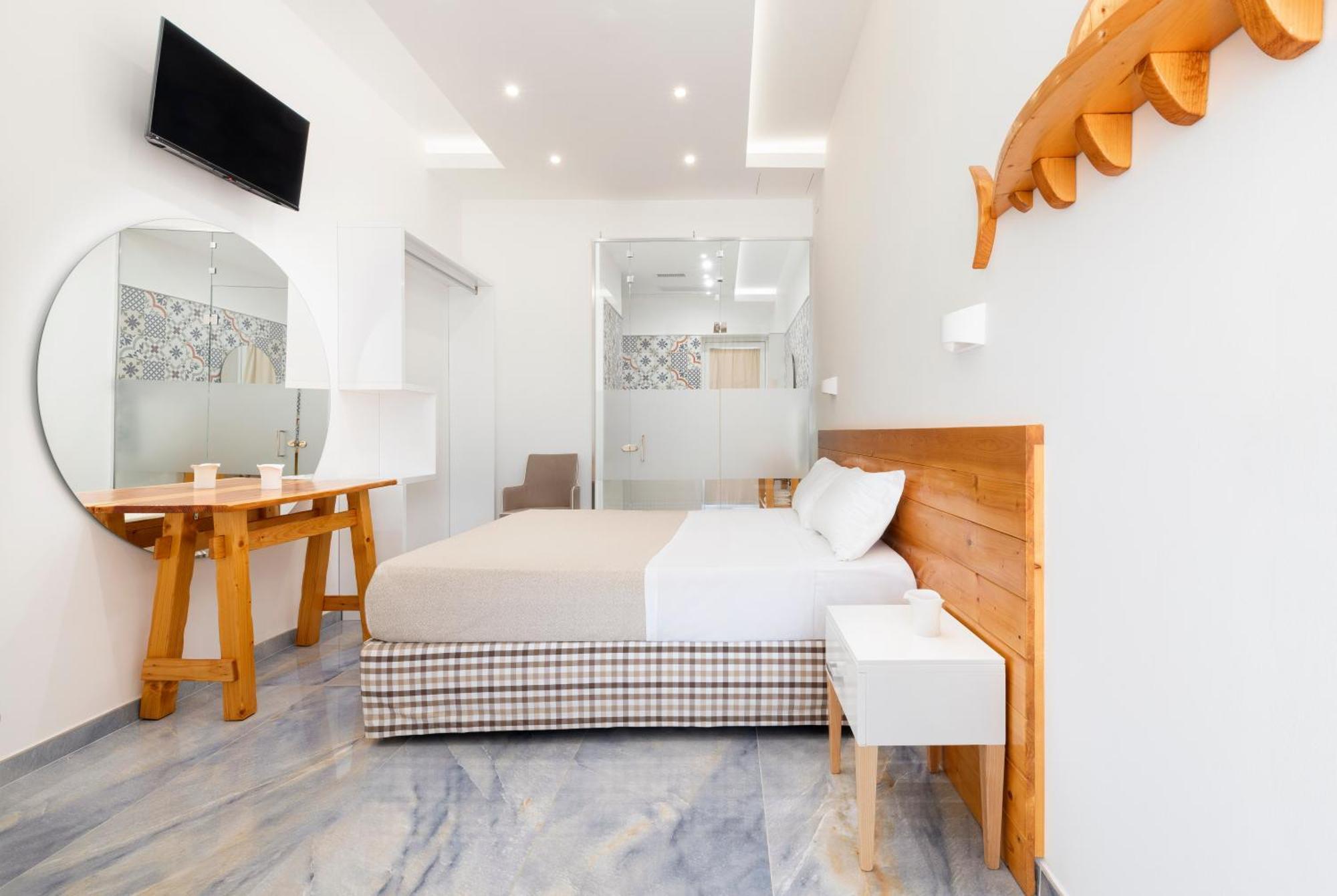 Jonium Hotel - Amazing Sea View And Swimming Pool Pulsano Luaran gambar